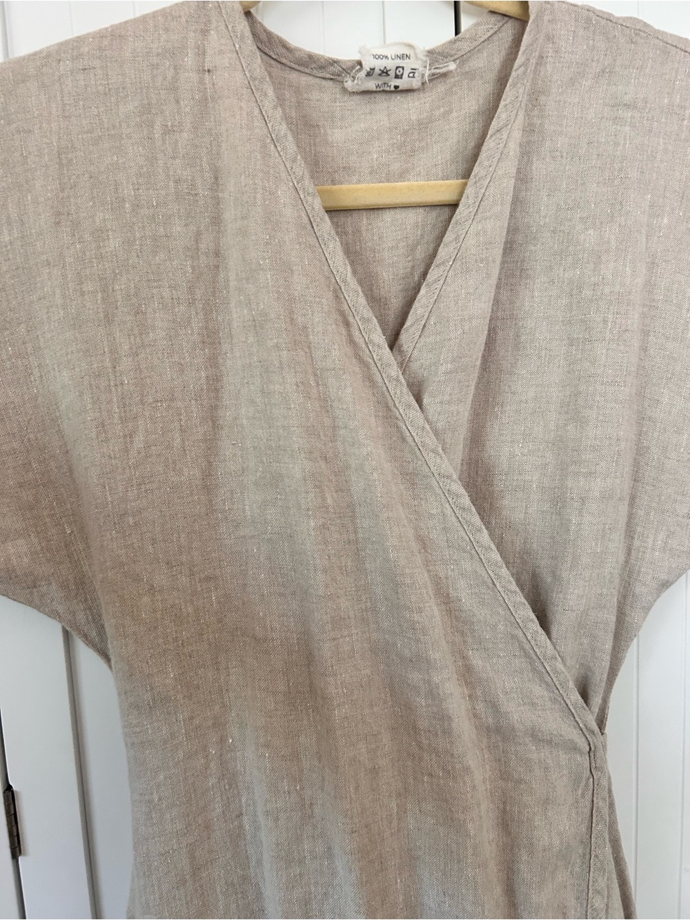 Beautiful 100% Lithuanian linen wrap dress (perfect condition )